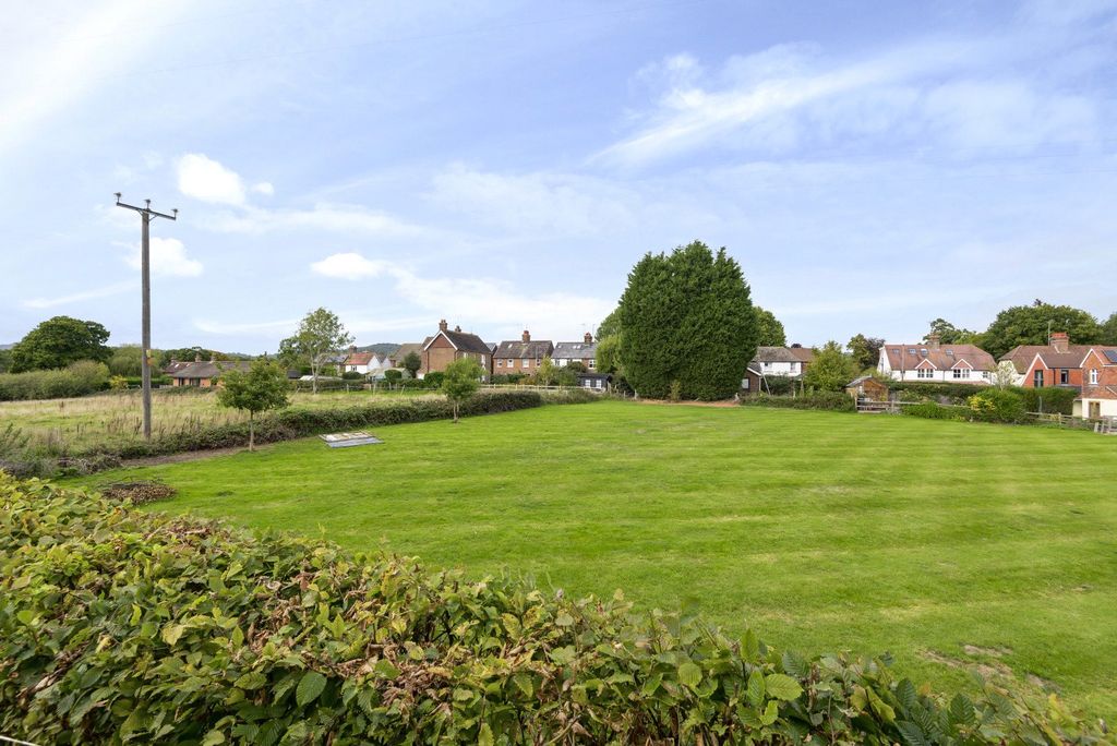 Property photo 3 of 41 Picture 3