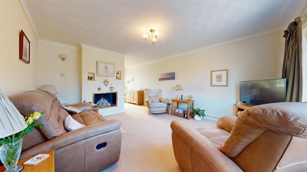 Property photo 2 of 43 Heyes Avenue Reception Room