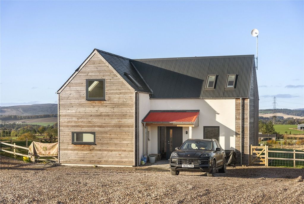 Property photo 1 of 28 Northbank Steading