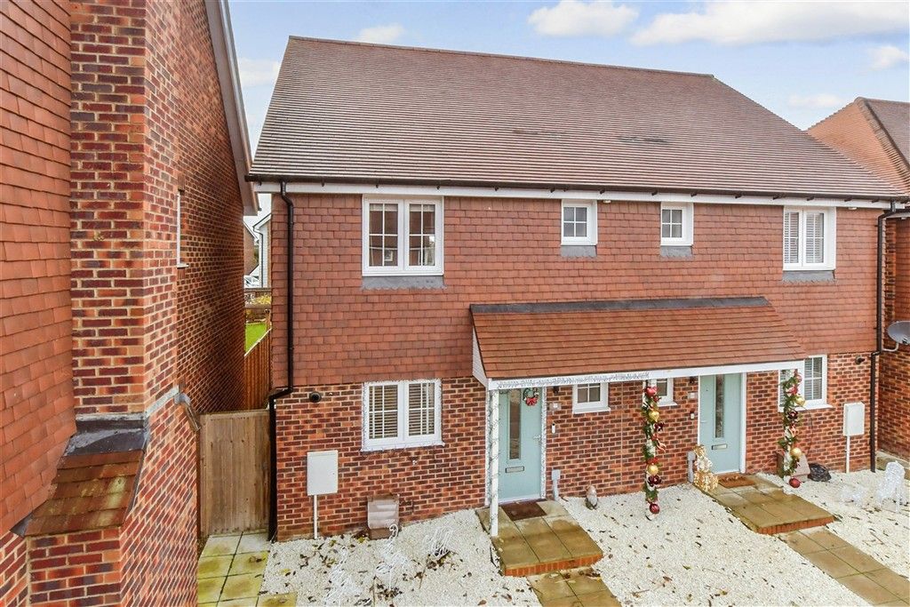 Property photo 1 of 7 External (Web)