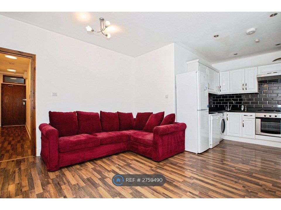 Property photo 2 of 11