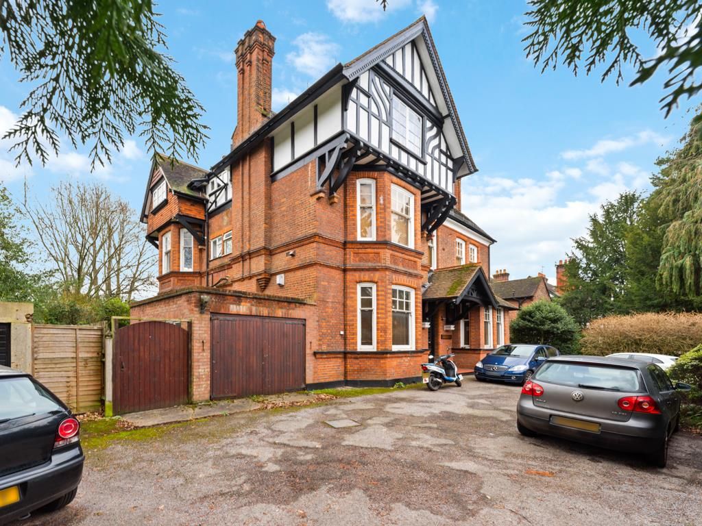 Property photo 1 of 11