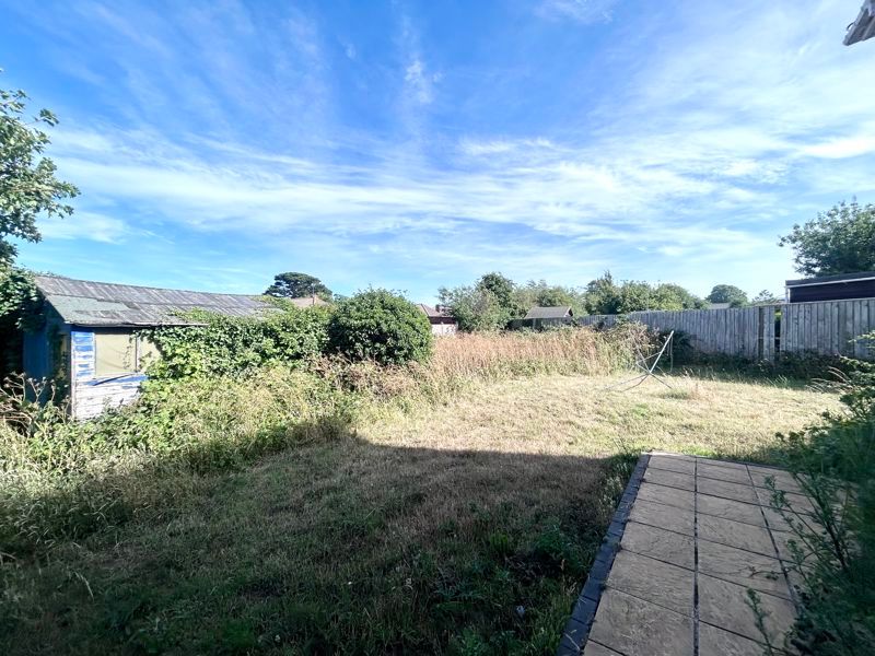 Property photo 1 of 12 Photo 6