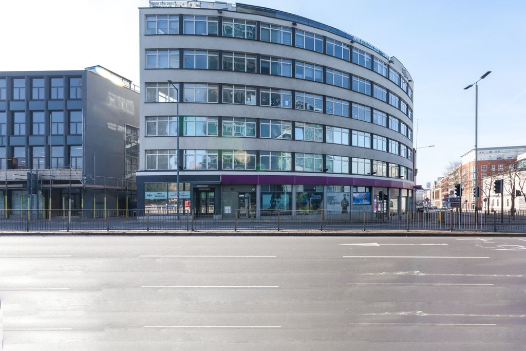 Property photo 2 of 7 Property Image 2