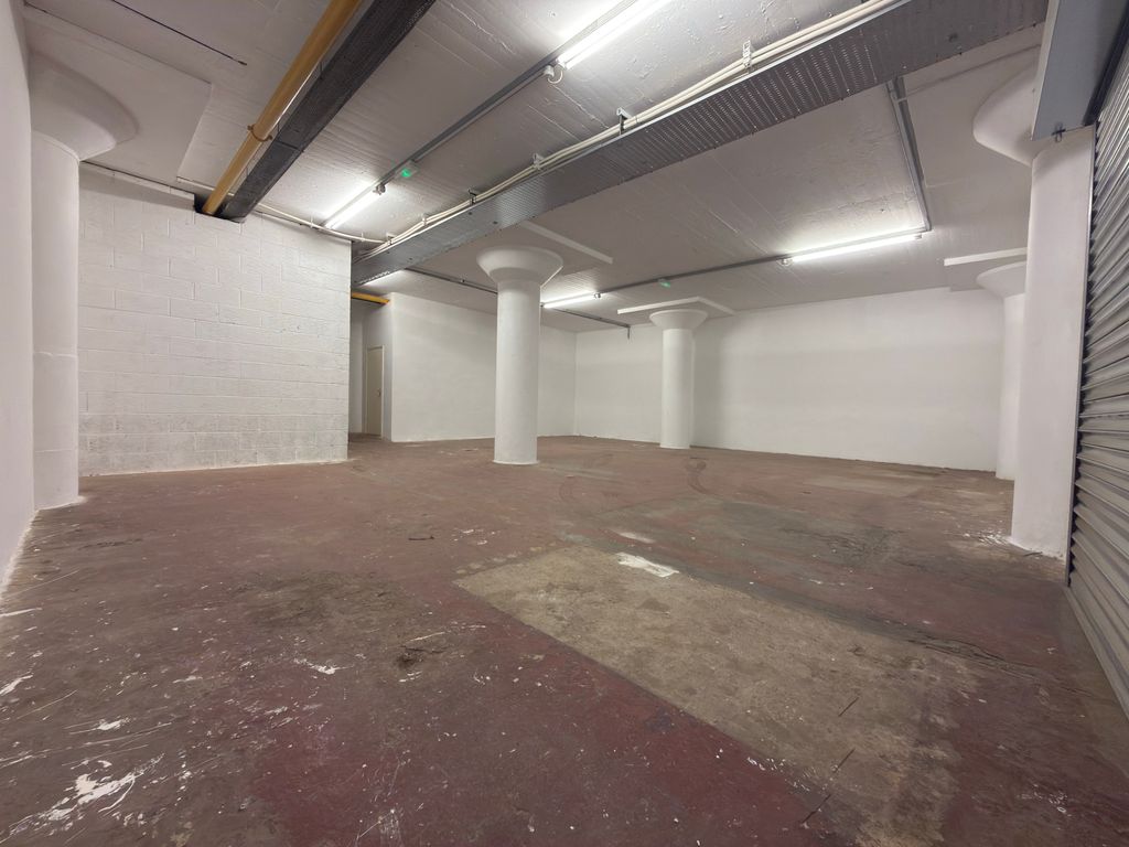 Property photo 2 of 6