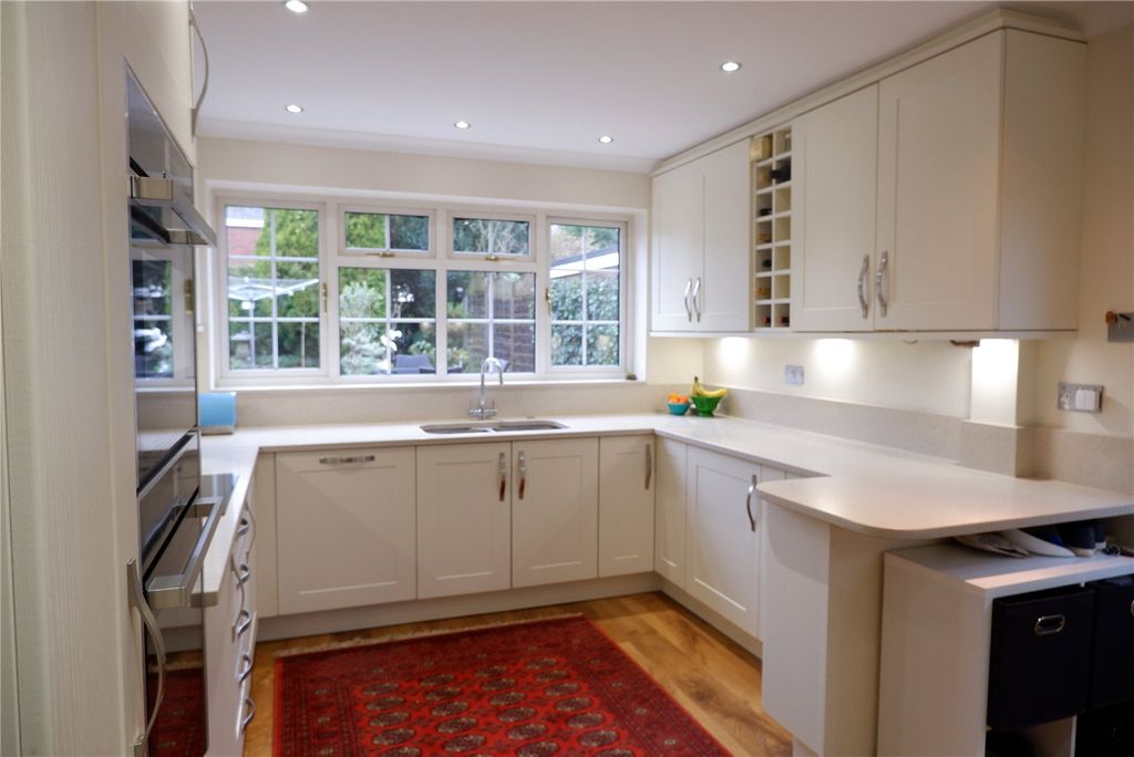 Property photo 2 of 13 Kitchen