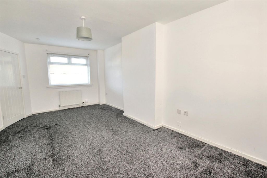 Property photo 3 of 15 3