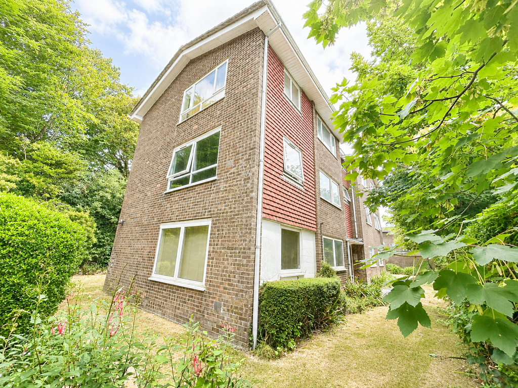 Property photo 1 of 12