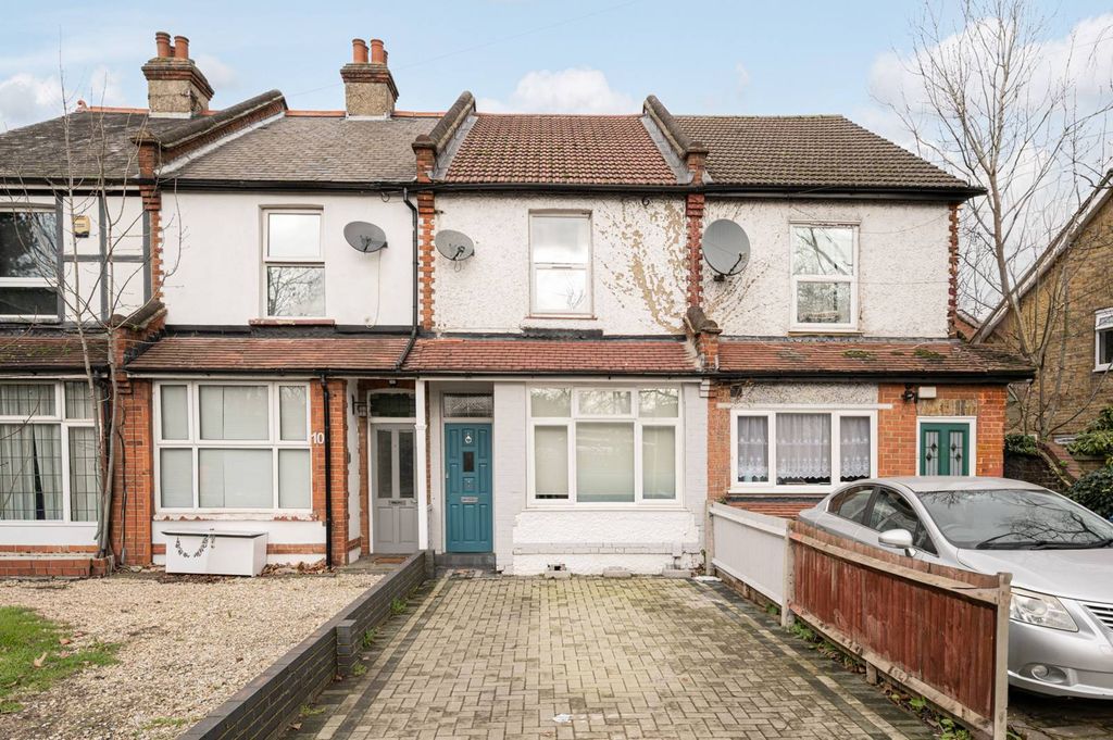 Property photo 2 of 19