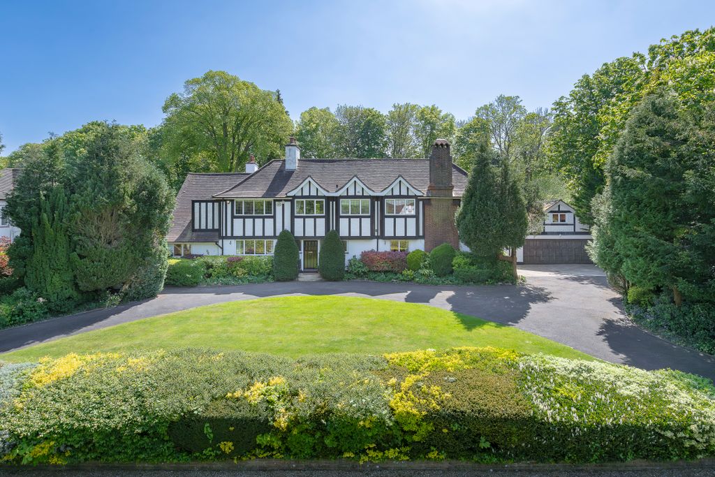 Property photo 1 of 23