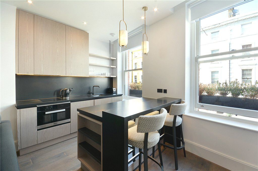 Property photo 2 of 8 Picture No. 20