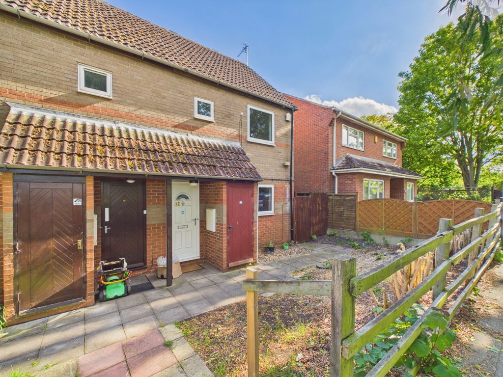 Property photo 1 of 8 Cam01909G0-Pr0499-Still009