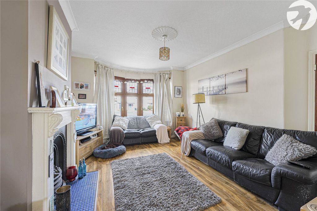 Property photo 3 of 26 Picture No. 09