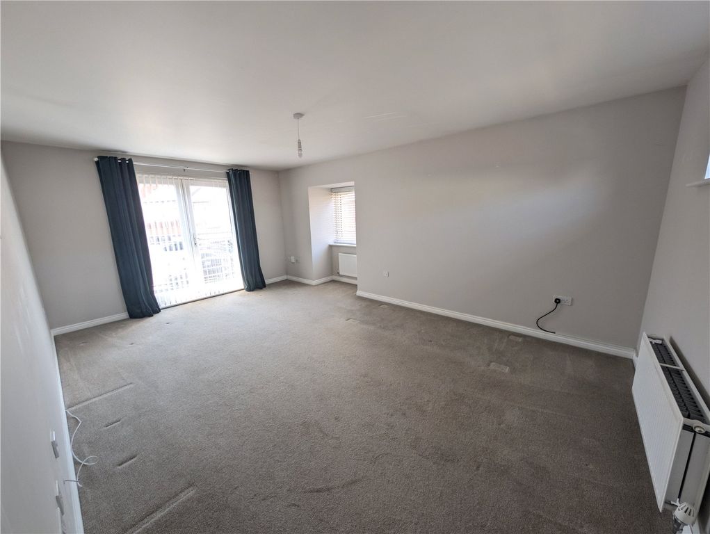 Property photo 3 of 14 Picture No. 38