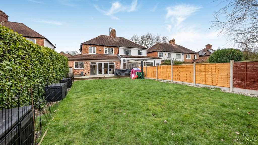 Property photo 2 of 23 4844415