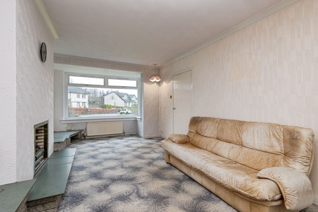 Property photo 2 of 15 Living Room