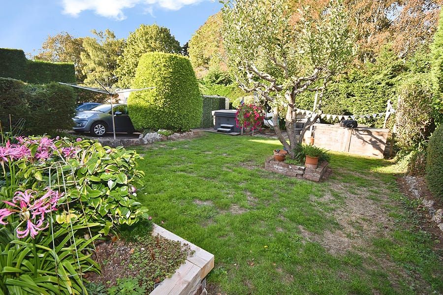 Property photo 2 of 24