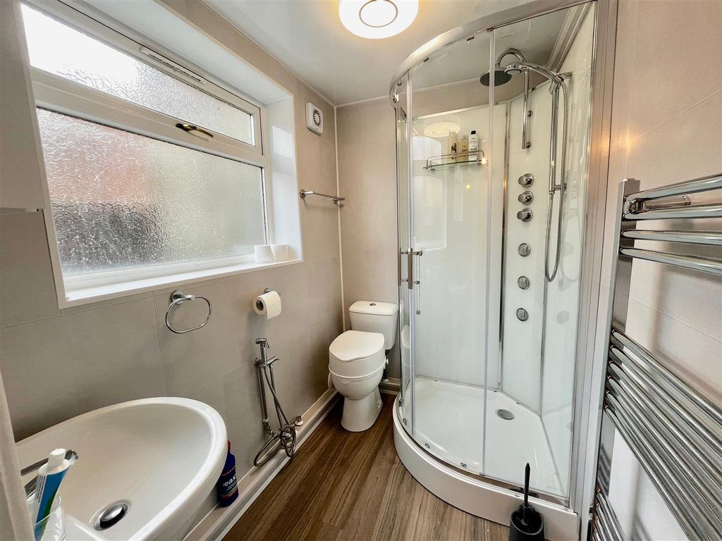 Property photo 3 of 8 Shower Room