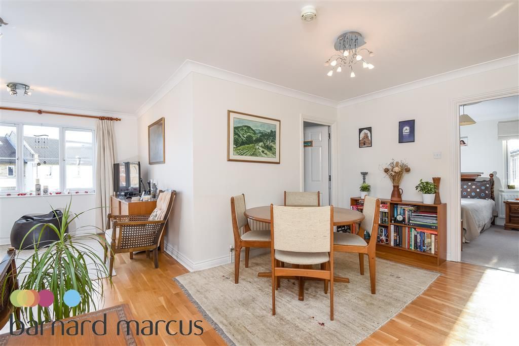 Property photo 1 of 9 Dining Room