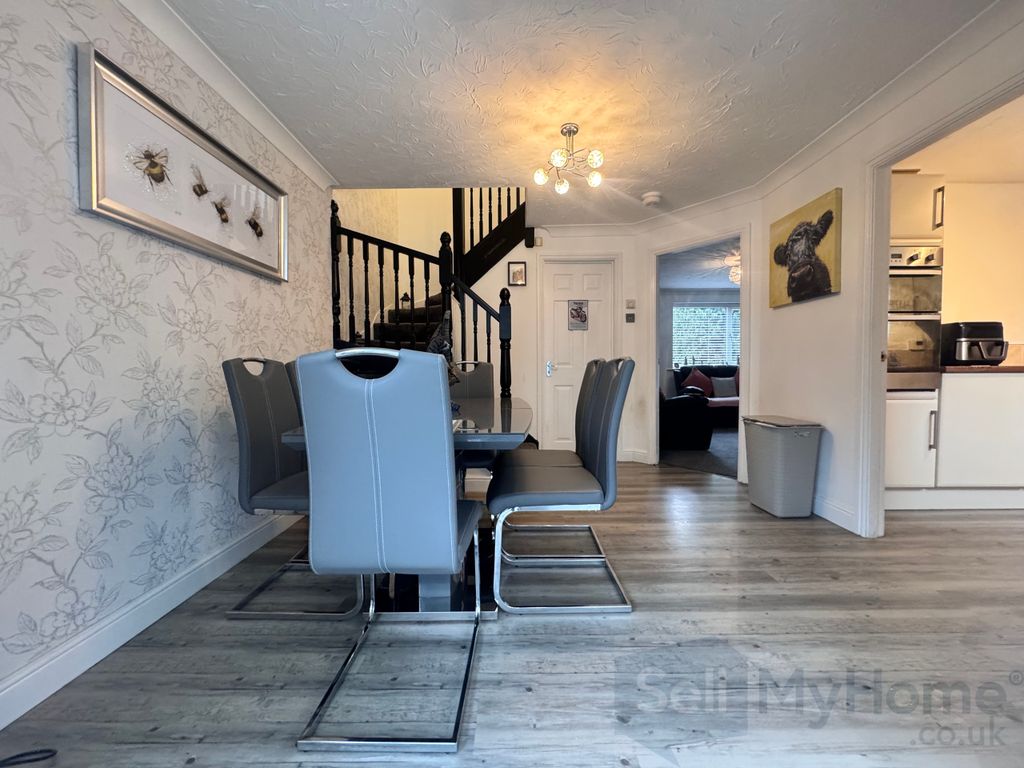 Property photo 3 of 12 Img_7025.Jpeg