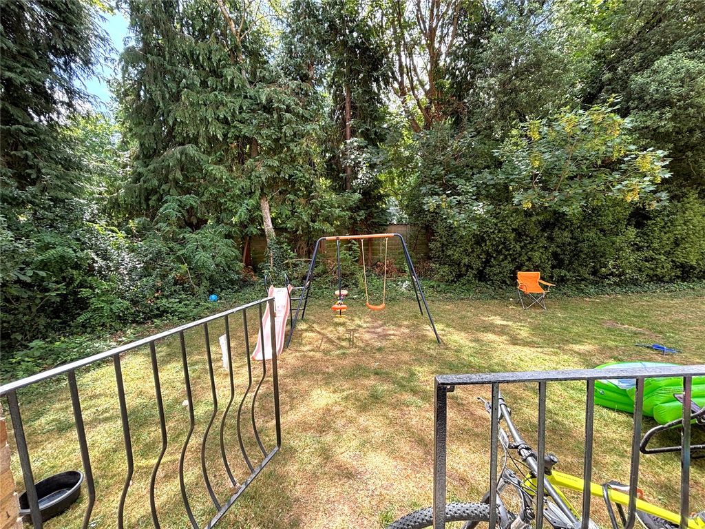 Property photo 3 of 11 Picture No. 05