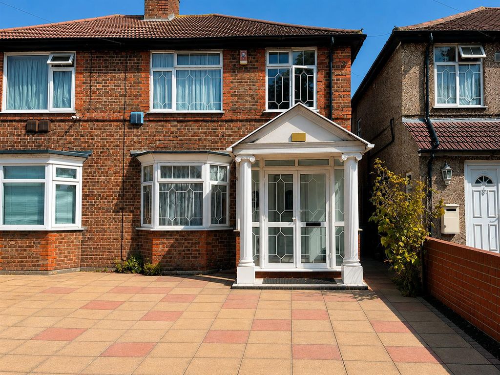 Property photo 1 of 14 F25974d5-761F-474B-A9Ca-3Da78c69E74d.Png