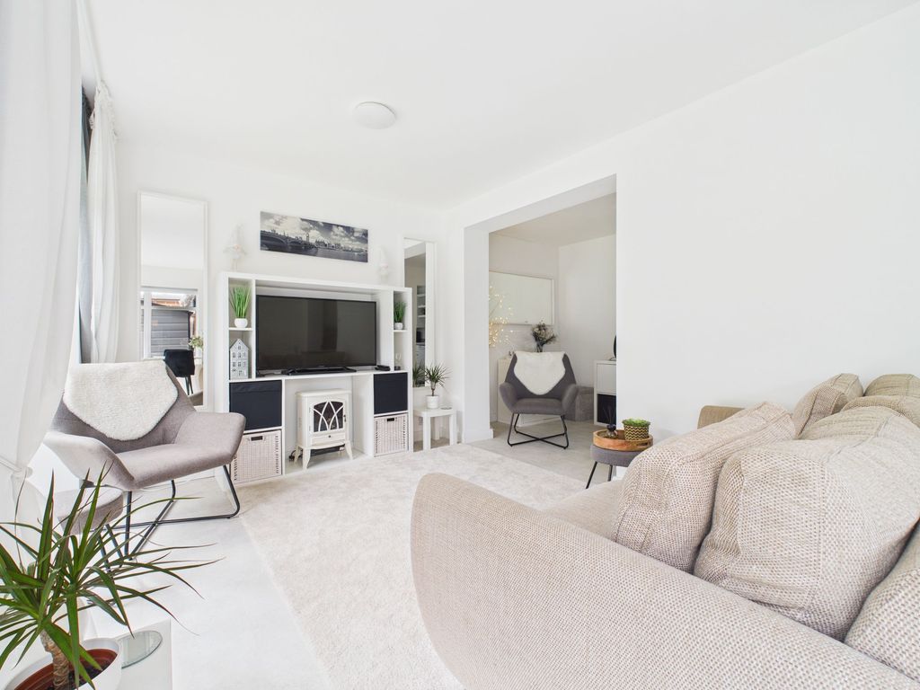 Property photo 3 of 23 Open Plan Living