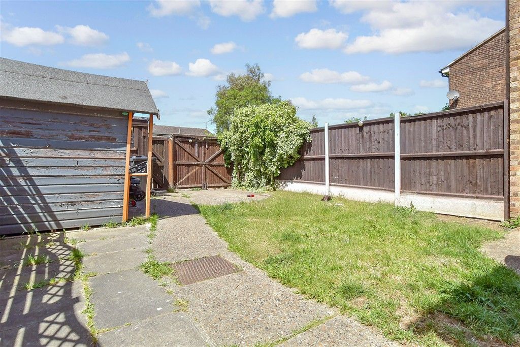 Property photo 2 of 8 Rear Garden
