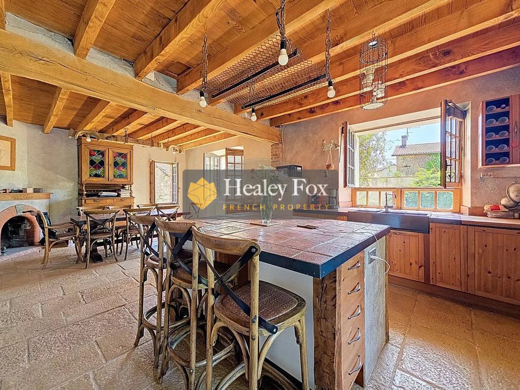 Property photo 3 of 15 2A288269A5A9Faa8Db363383dc6Feb6B