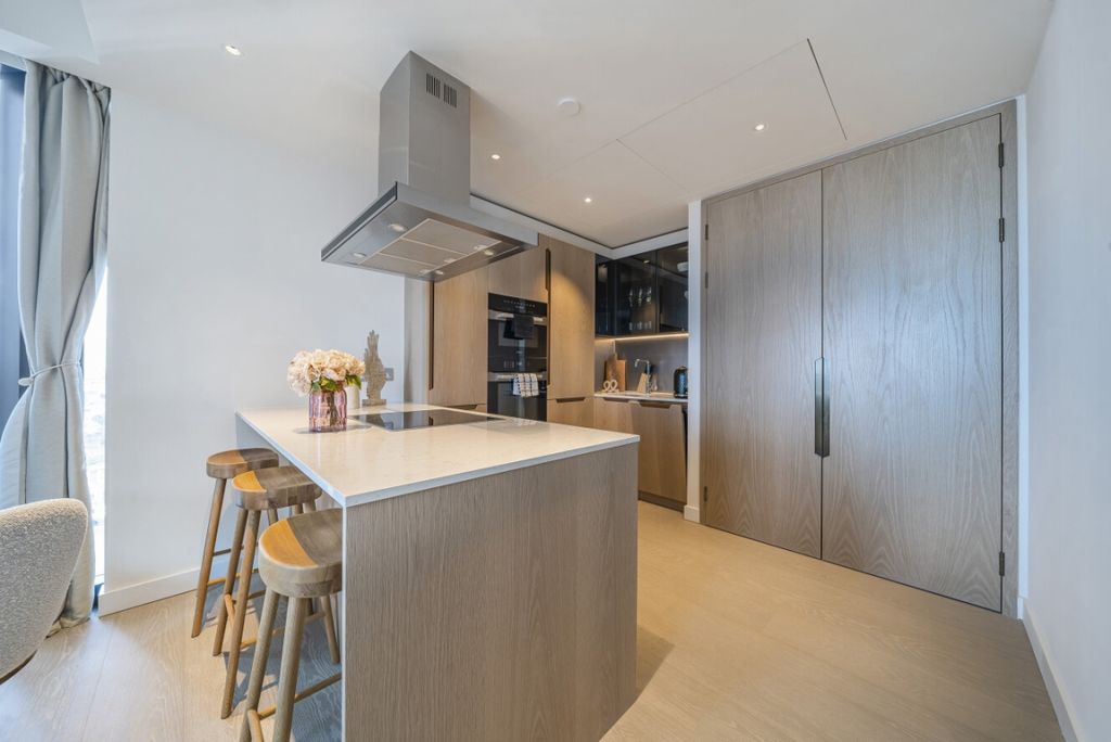 Property photo 3 of 17 1192804 (3)