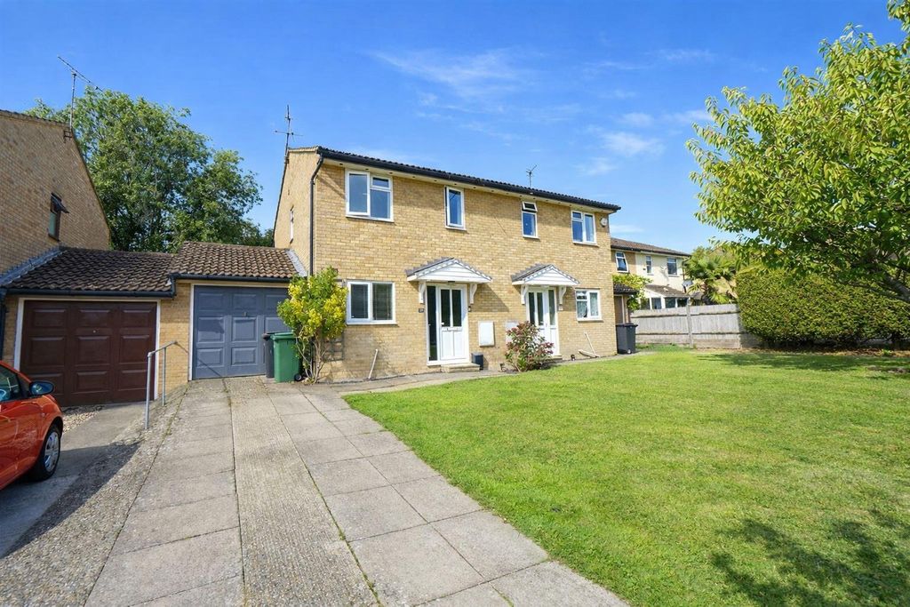 Property photo 1 of 22 88d59d1c-36ba-4A50-Adcb-E0B9953E7063.Png