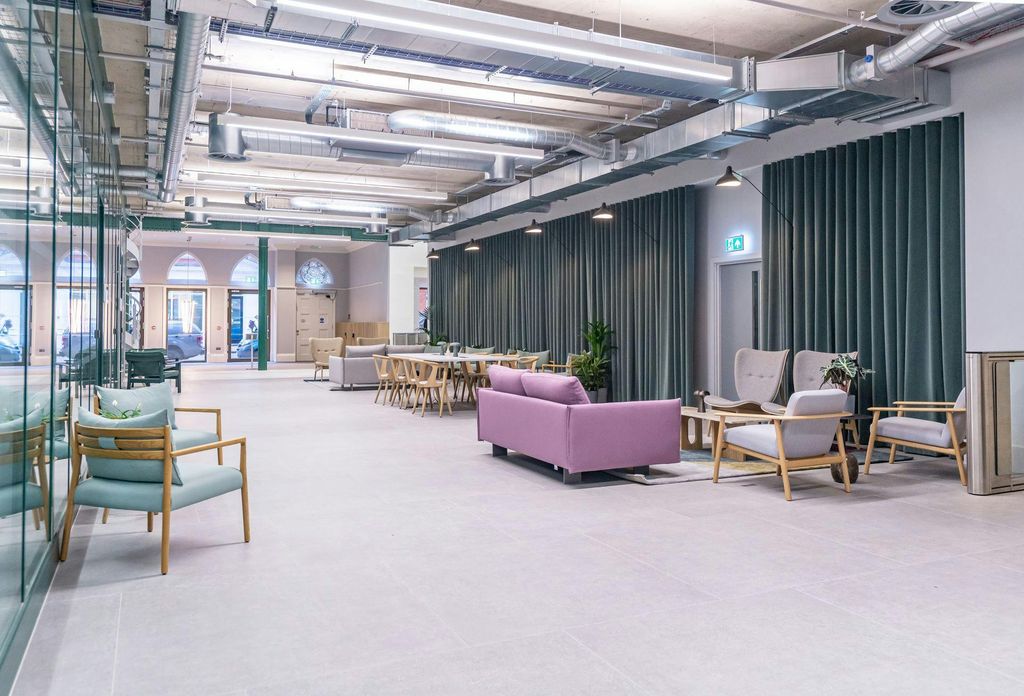 Property photo 2 of 23 Billiards Building  Reception Lounge.Jpg