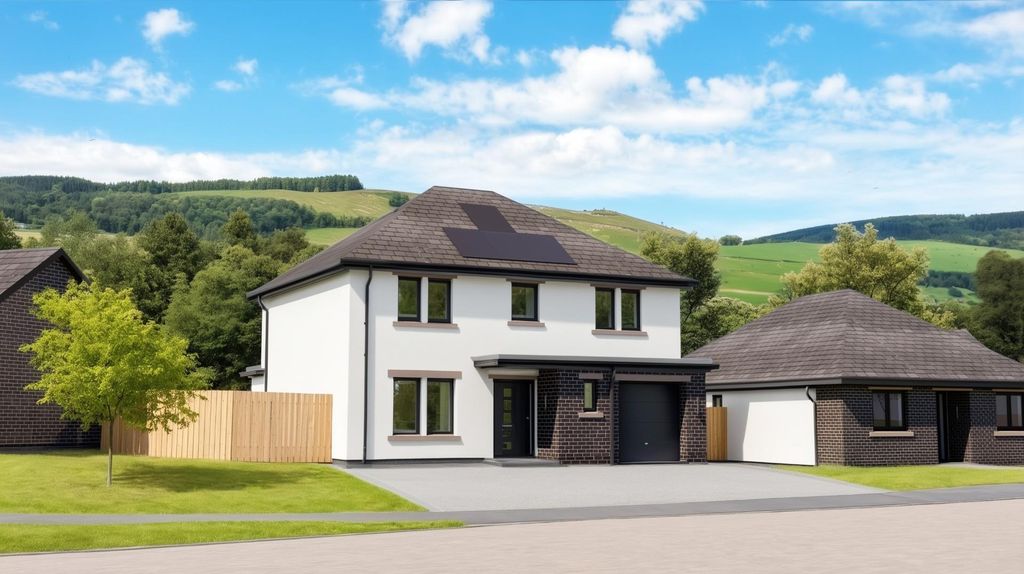Property photo 1 of 17 Ladbrooke [P64].Jpg