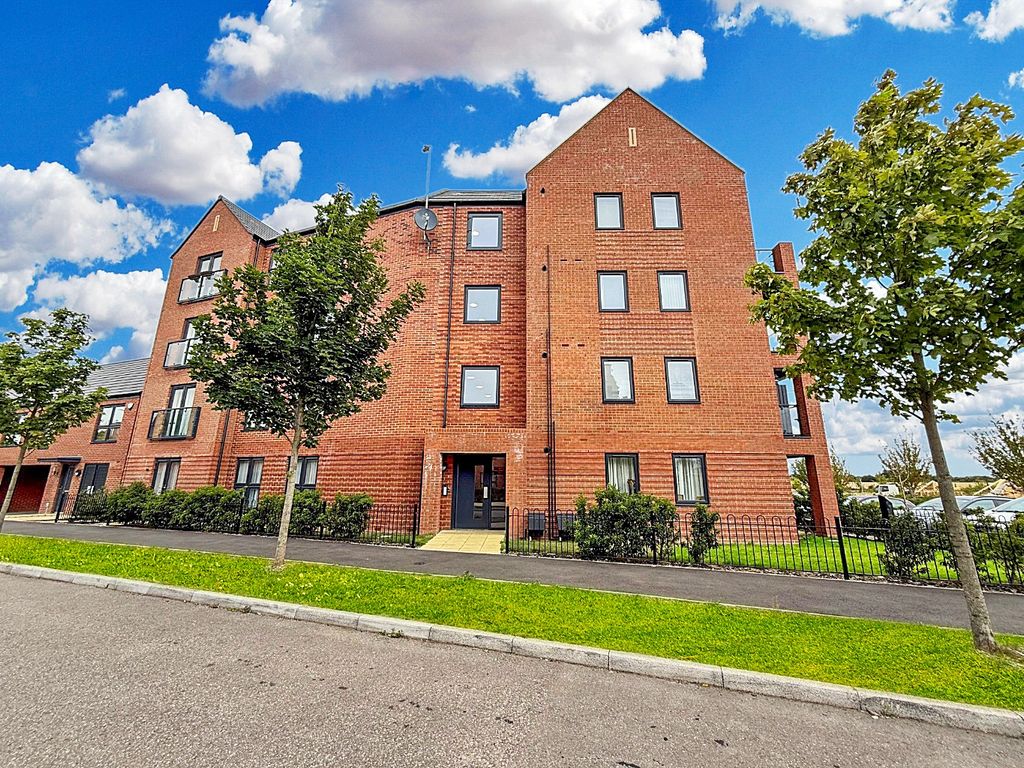 Property photo 1 of 8 4359911