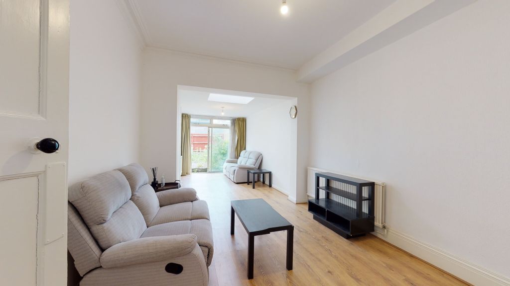 Property photo 1 of 22