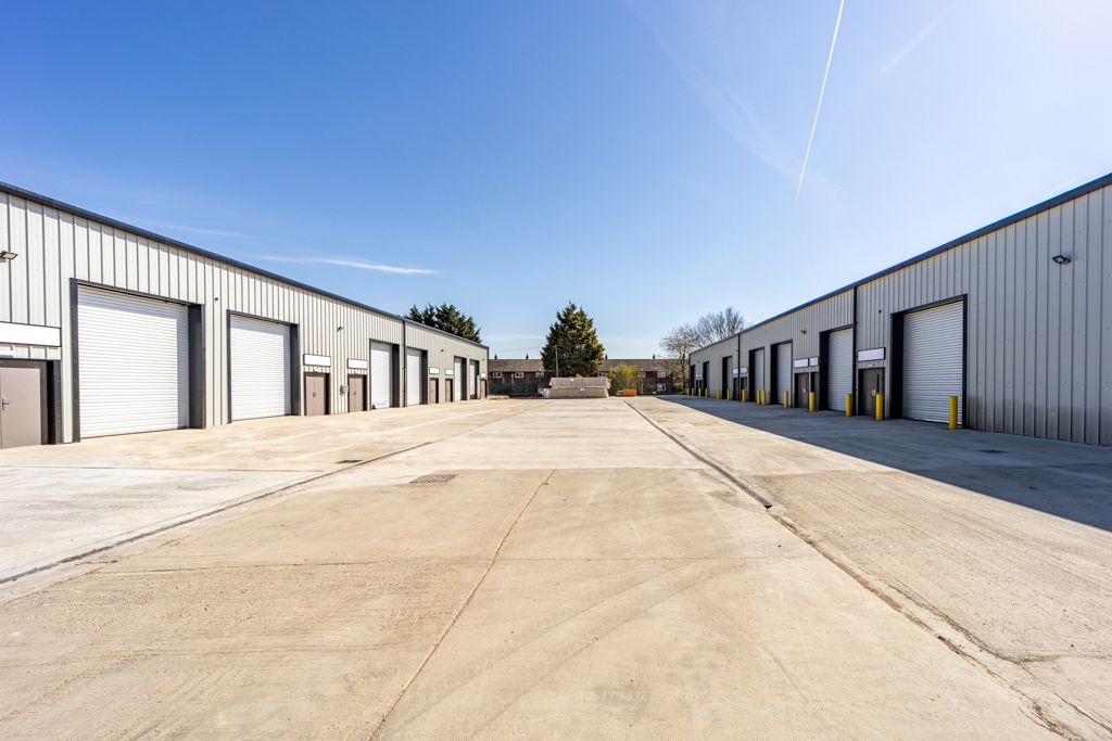 Property photo 1 of 4