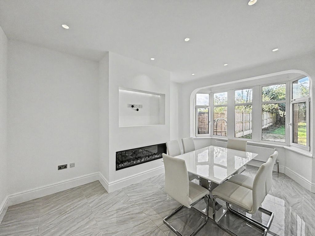 Property photo 3 of 35 Reception Room