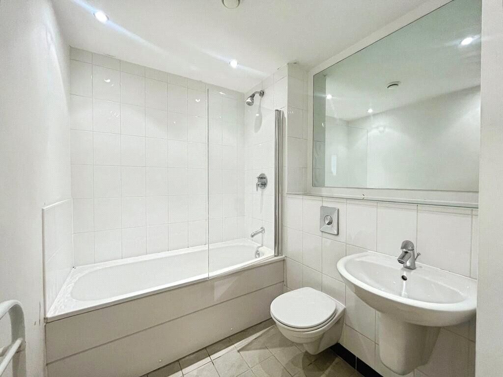 Property photo 2 of 4 Picture No. 01