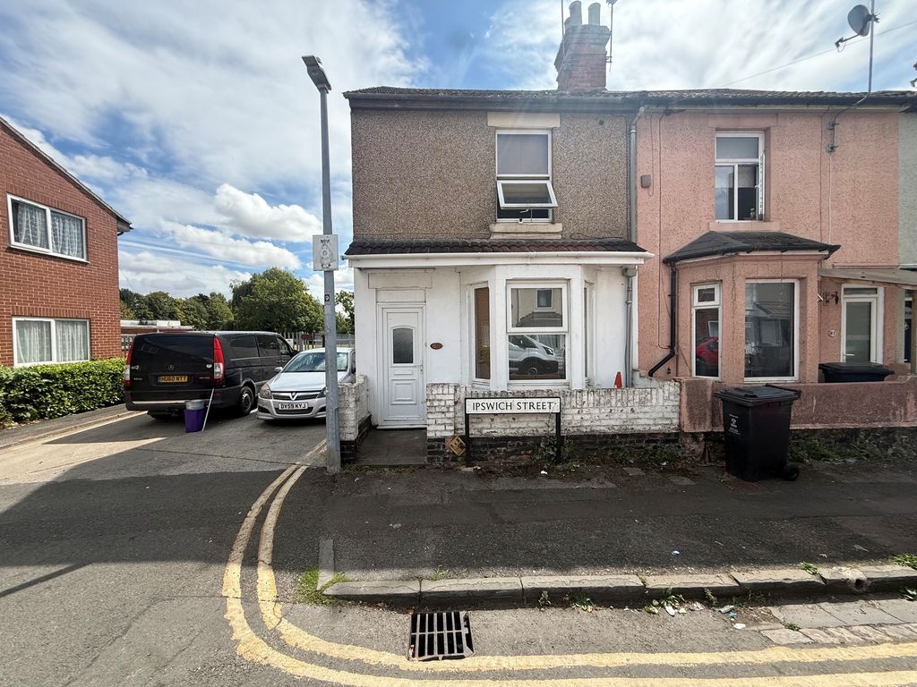 Property photo 1 of 8 2