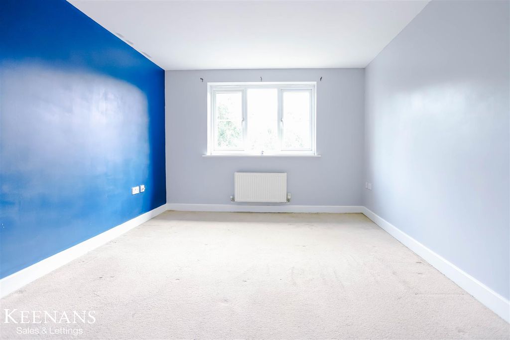 2 bed flat for saleTinker Brook Close, Oswaldtwistle, Accrington BB5 photo 4