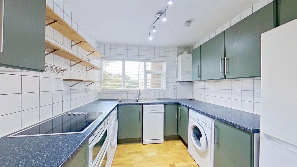 Property photo 3 of 10 Picture No. 07