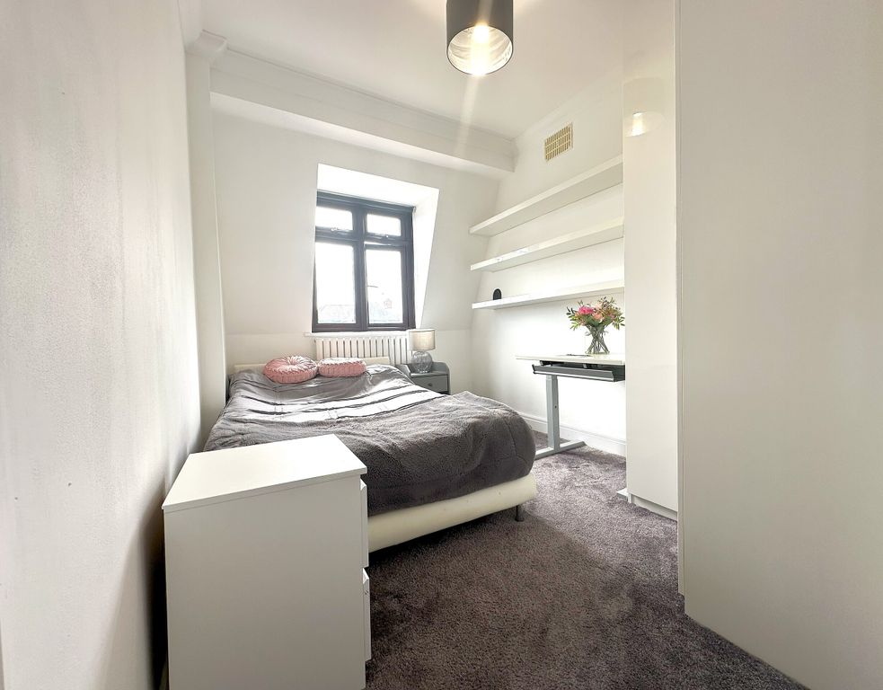 Property photo 3 of 4 Bedroom 1