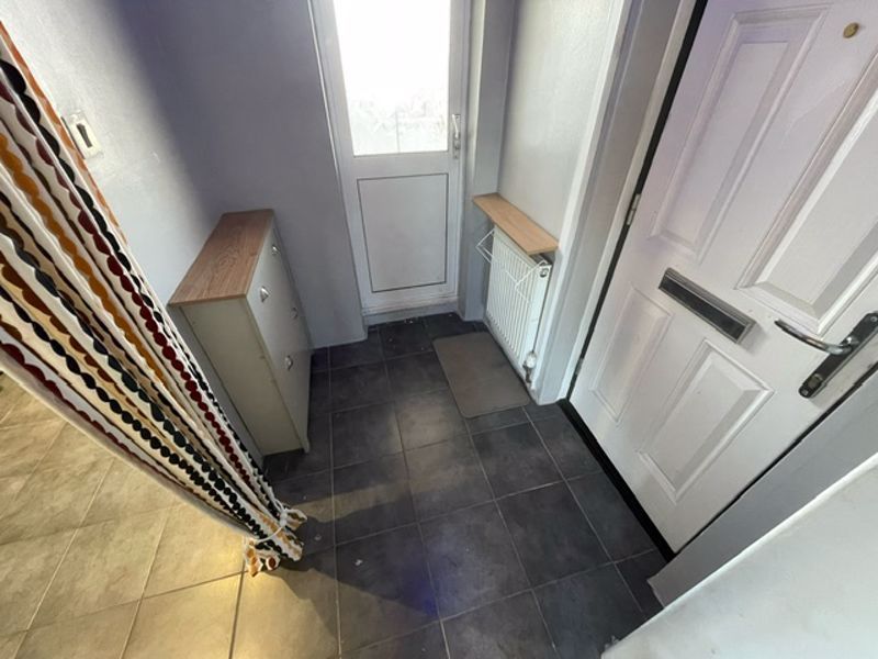 Property photo 2 of 8 Photo 2