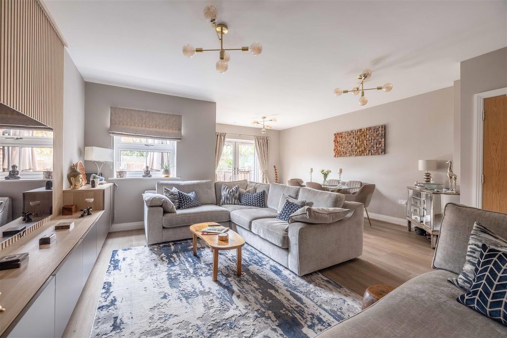 Property photo 2 of 26 CC2 (30 Of 36).Jpg