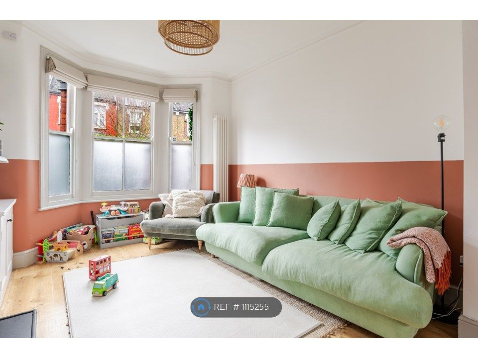 Property photo 2 of 18 Living Room