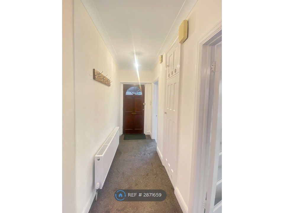 Property photo 2 of 13 Entrance Hallway