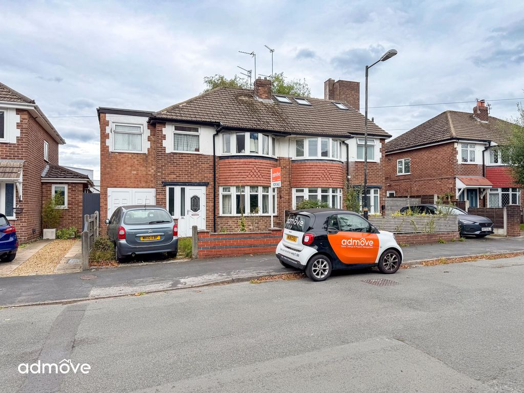 Property photo 1 of 17