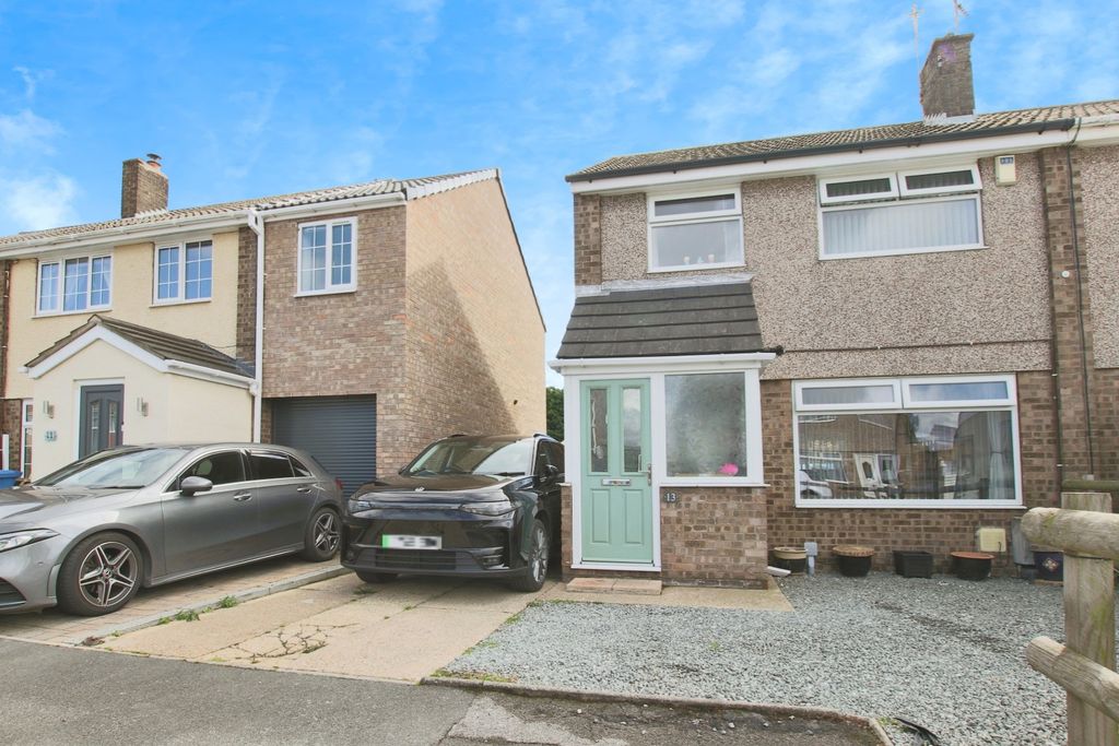 Property photo 1 of 13 4520941