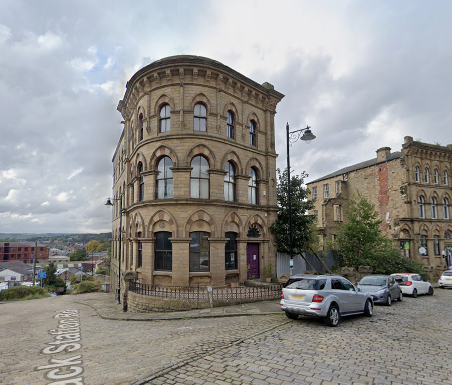 Property photo 1 of 14