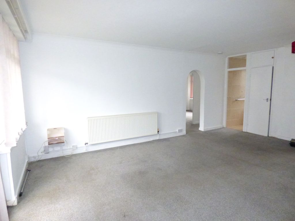 Property photo 2 of 9 Image 2